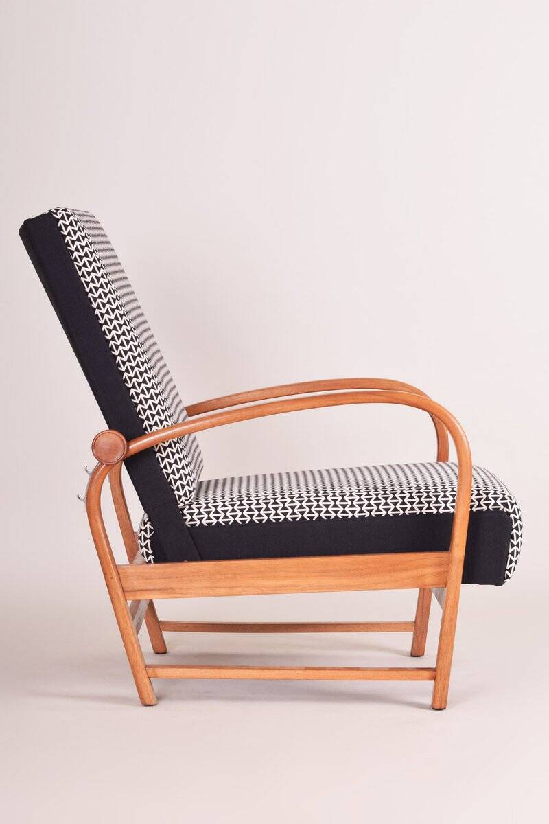Art Deco Armchairs in Walnut attributed to Thonet, Germany, 1930s, Set of 2