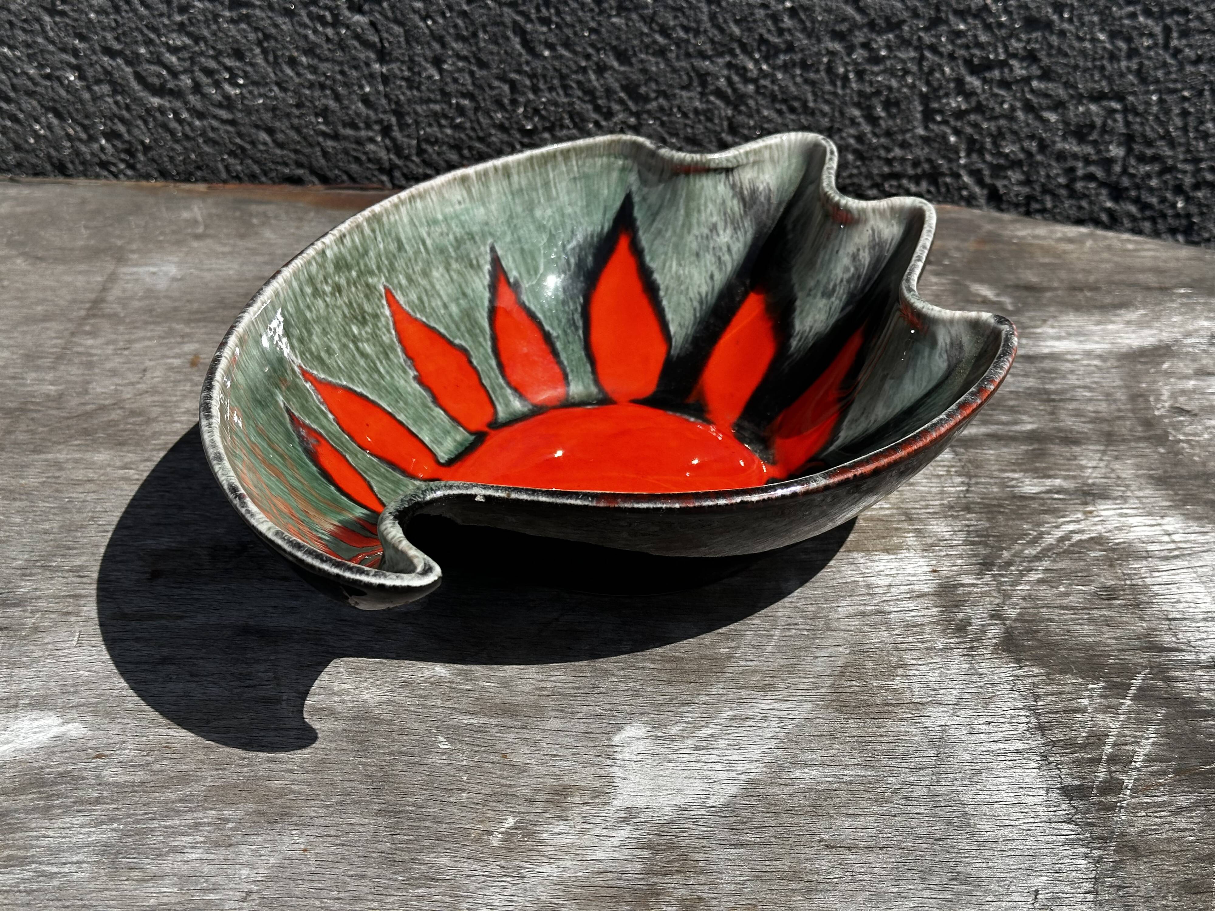 Coupe / Vide Poche - Décor Soleil - Forme Libre - Céramique Elchinger