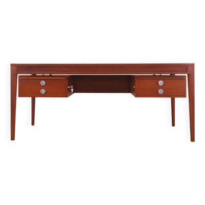 Bureau en teck, design danois, années 1970, designer : Finn Juhl, fabricant : France