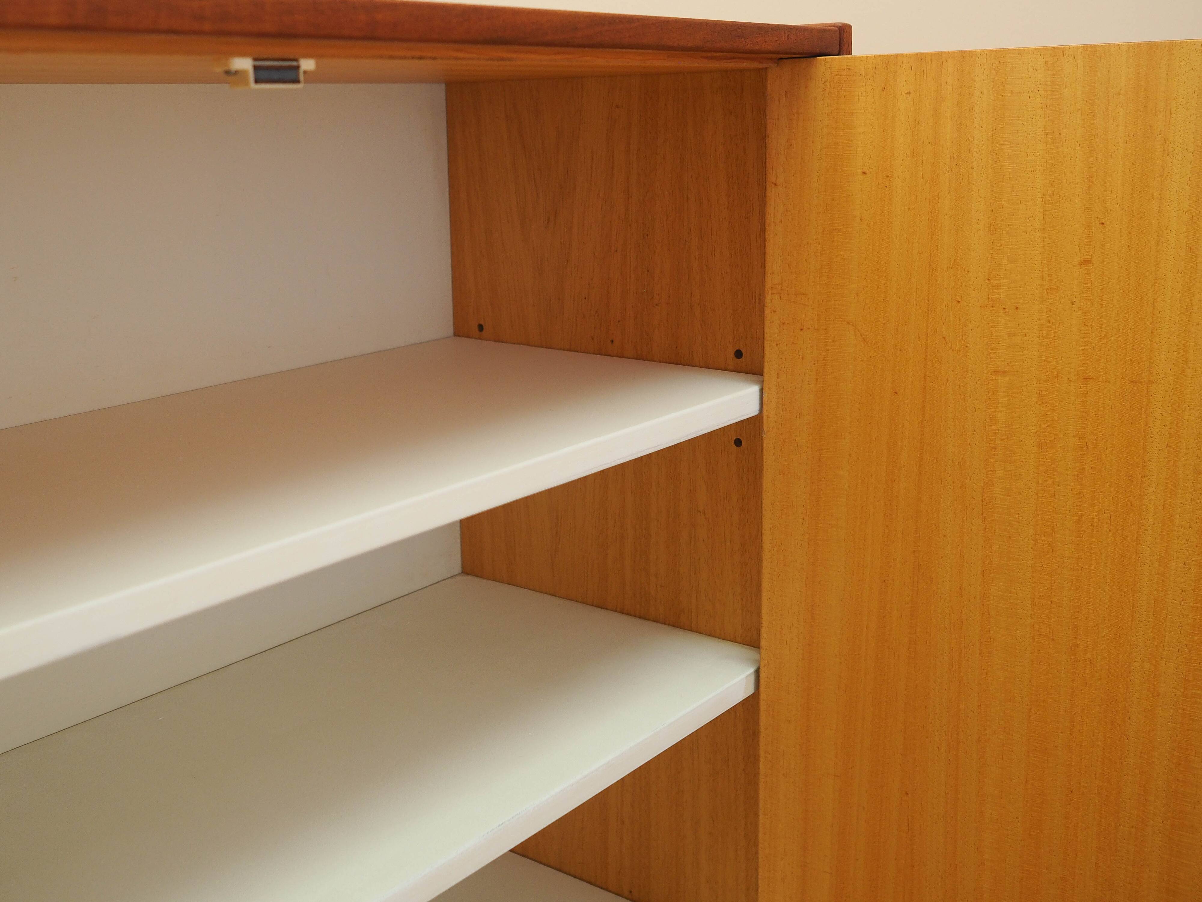 Armoire danoise en teck, années 1970