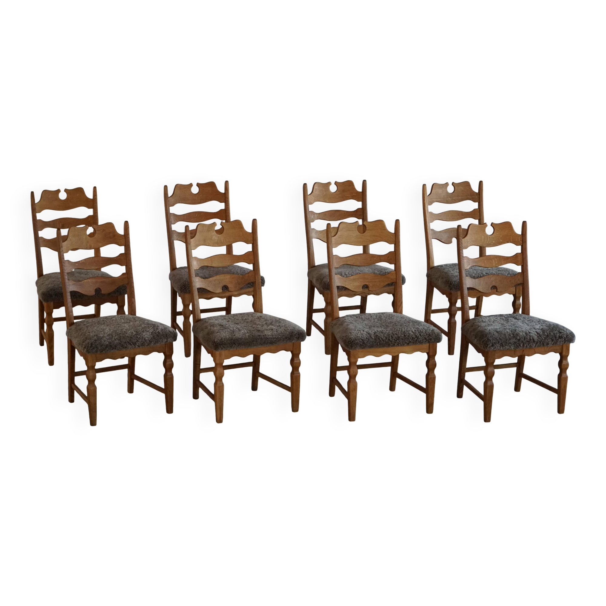 Denmark mid-century, set of 8 oak and lambswool chairs, Henning Kjærnulf, 1960s
