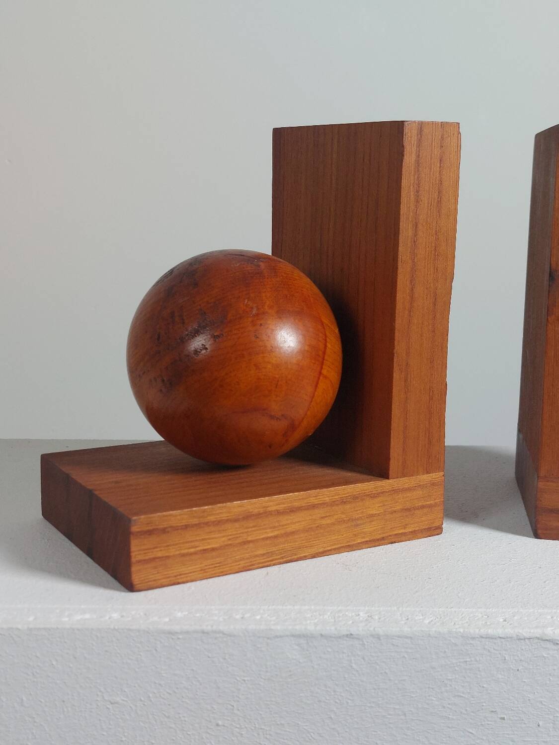 Wooden Art Deco bookends sphere decor