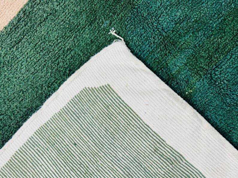 Moroccan Berber rug 250cm x 150cm