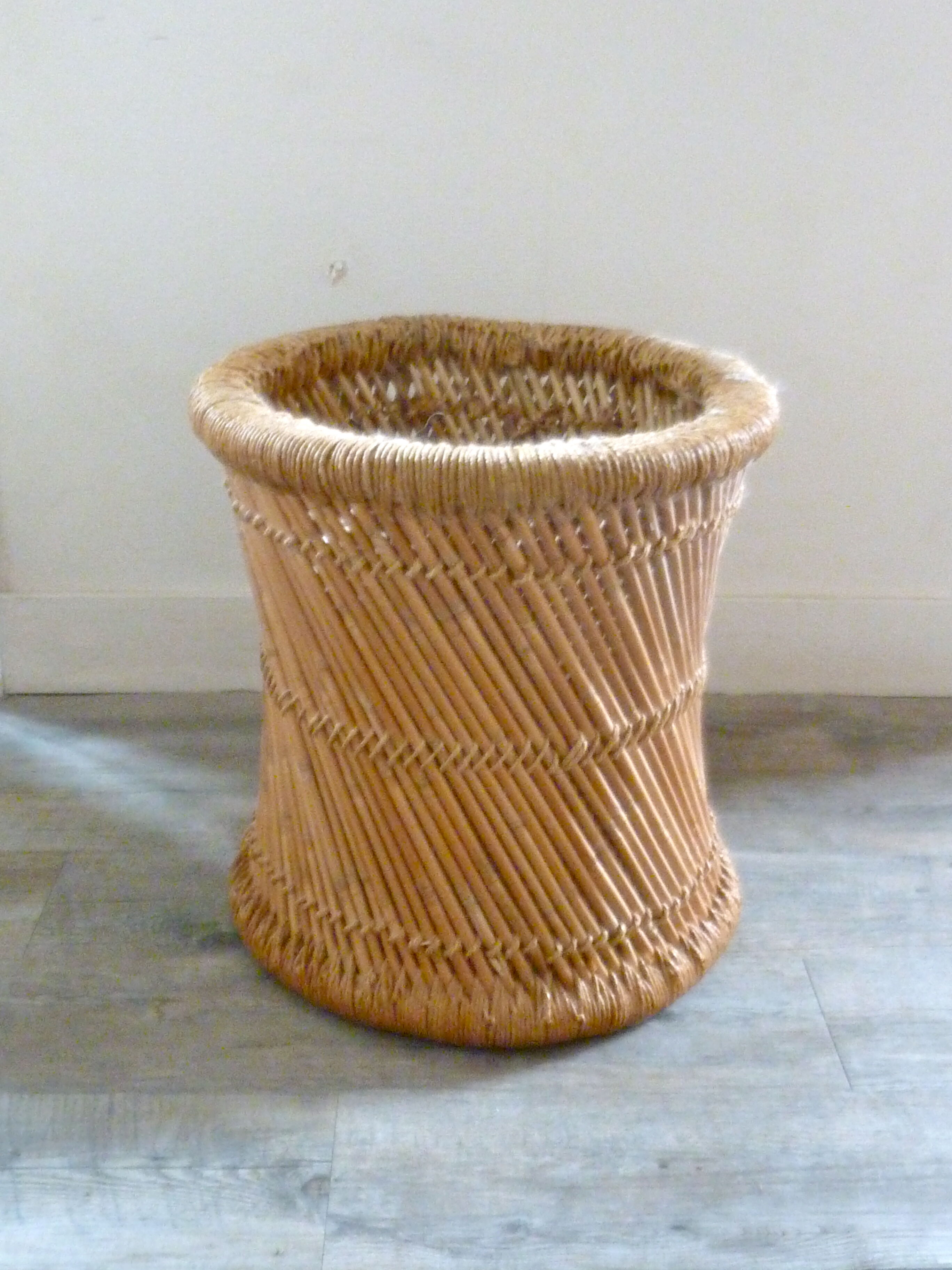 Stool in rattan and rope, 60 years