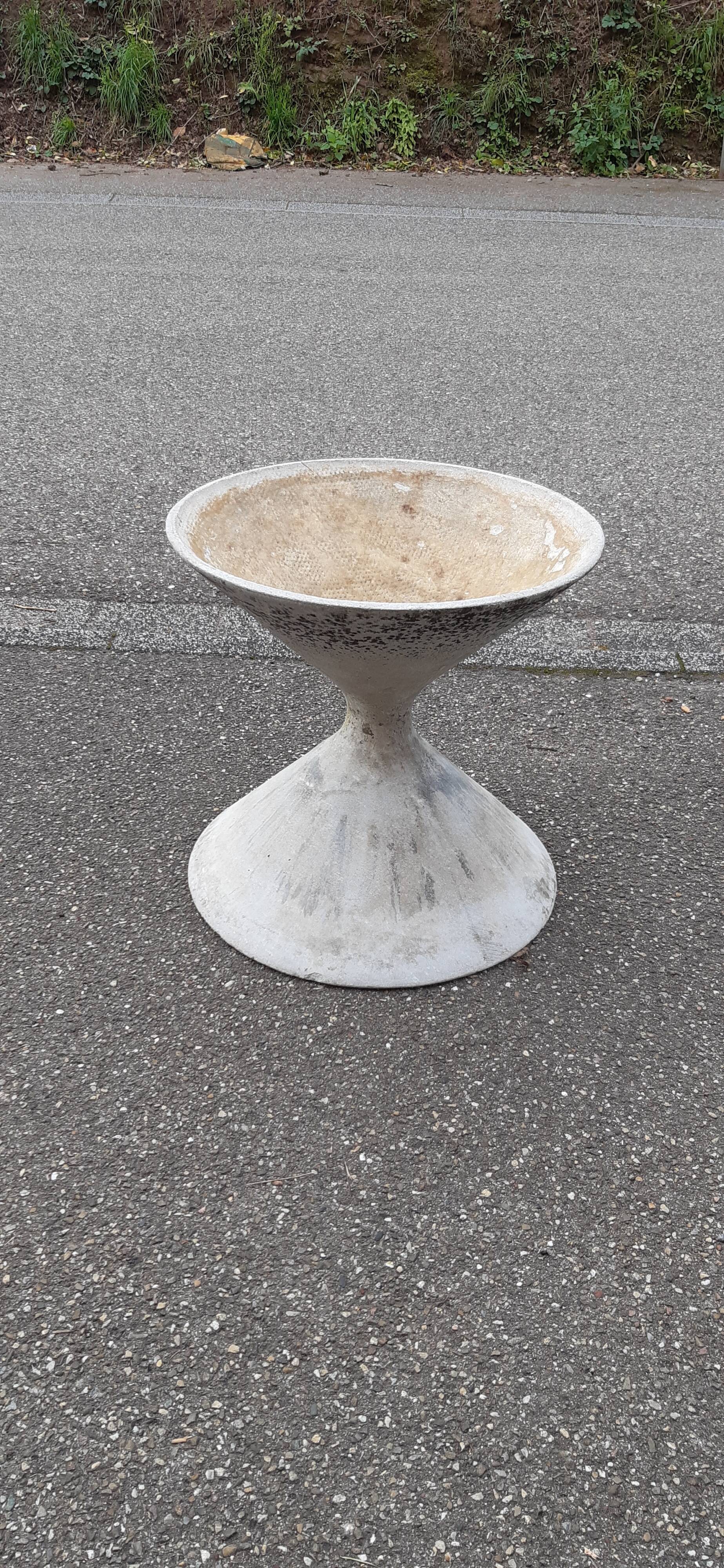 1950s diabolo planter