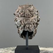 Sculptural bust in bronze on a base, 20th century