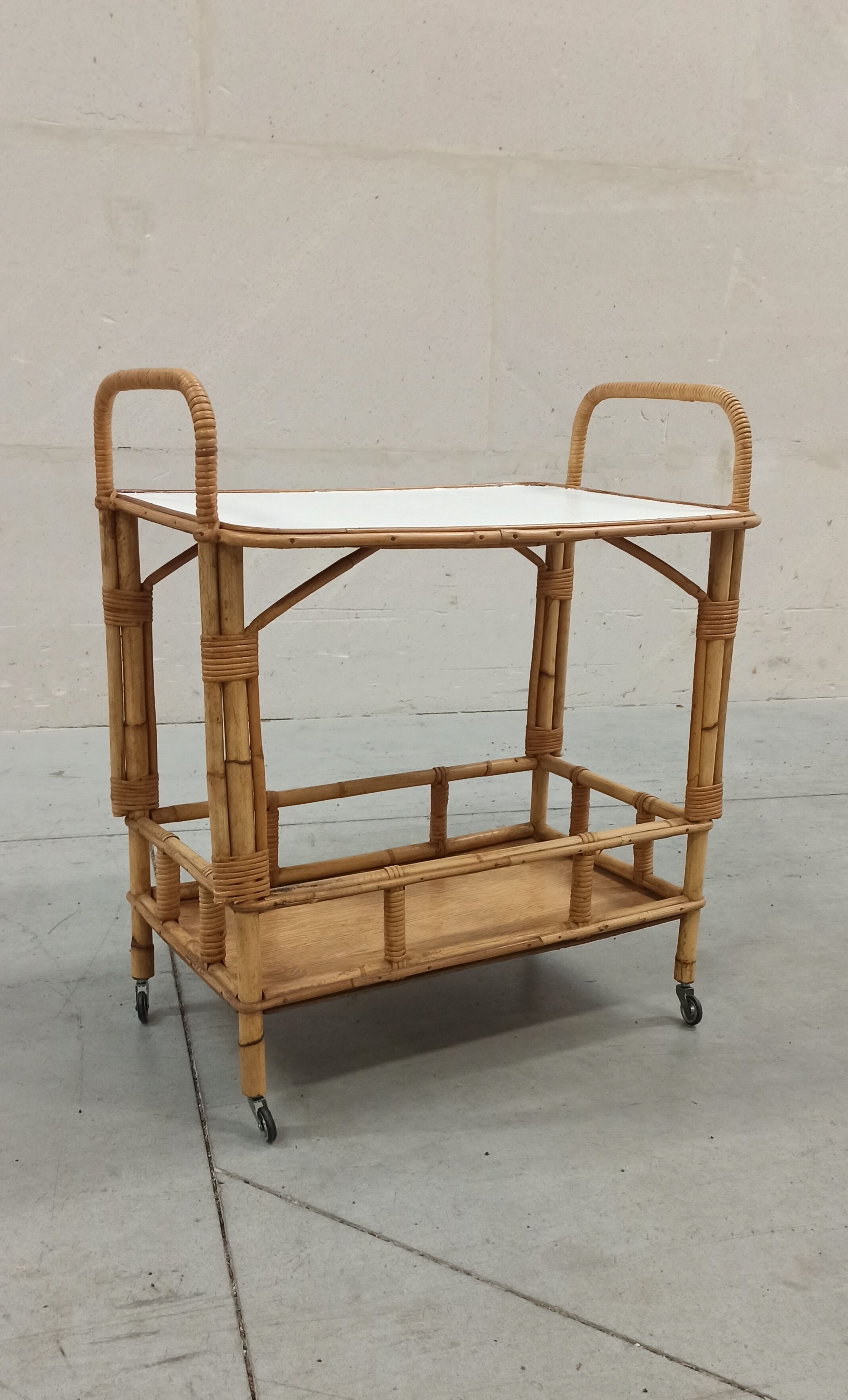 Vintage bamboo and rattan bar service