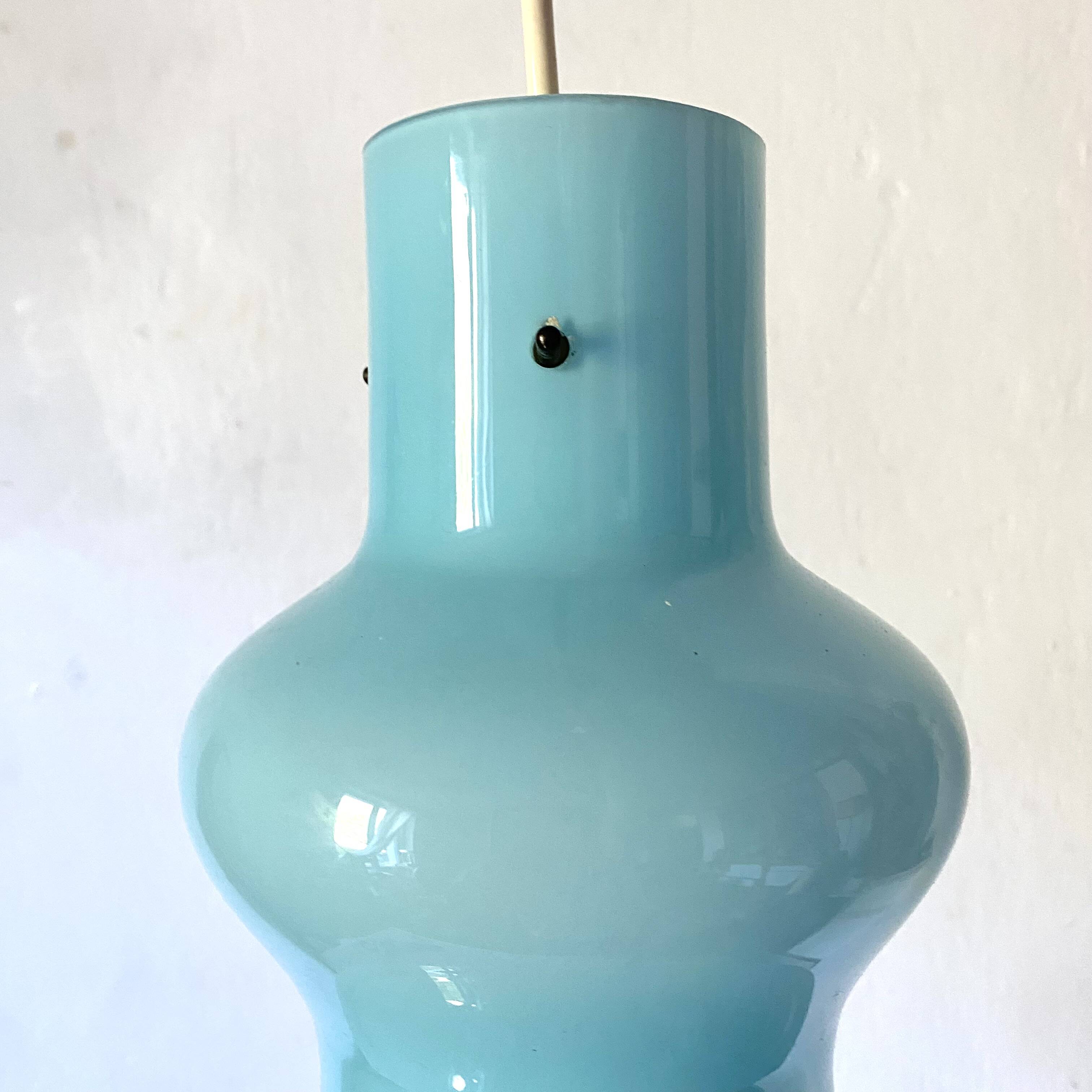 Suspension vintage en opaline bleue , 1960