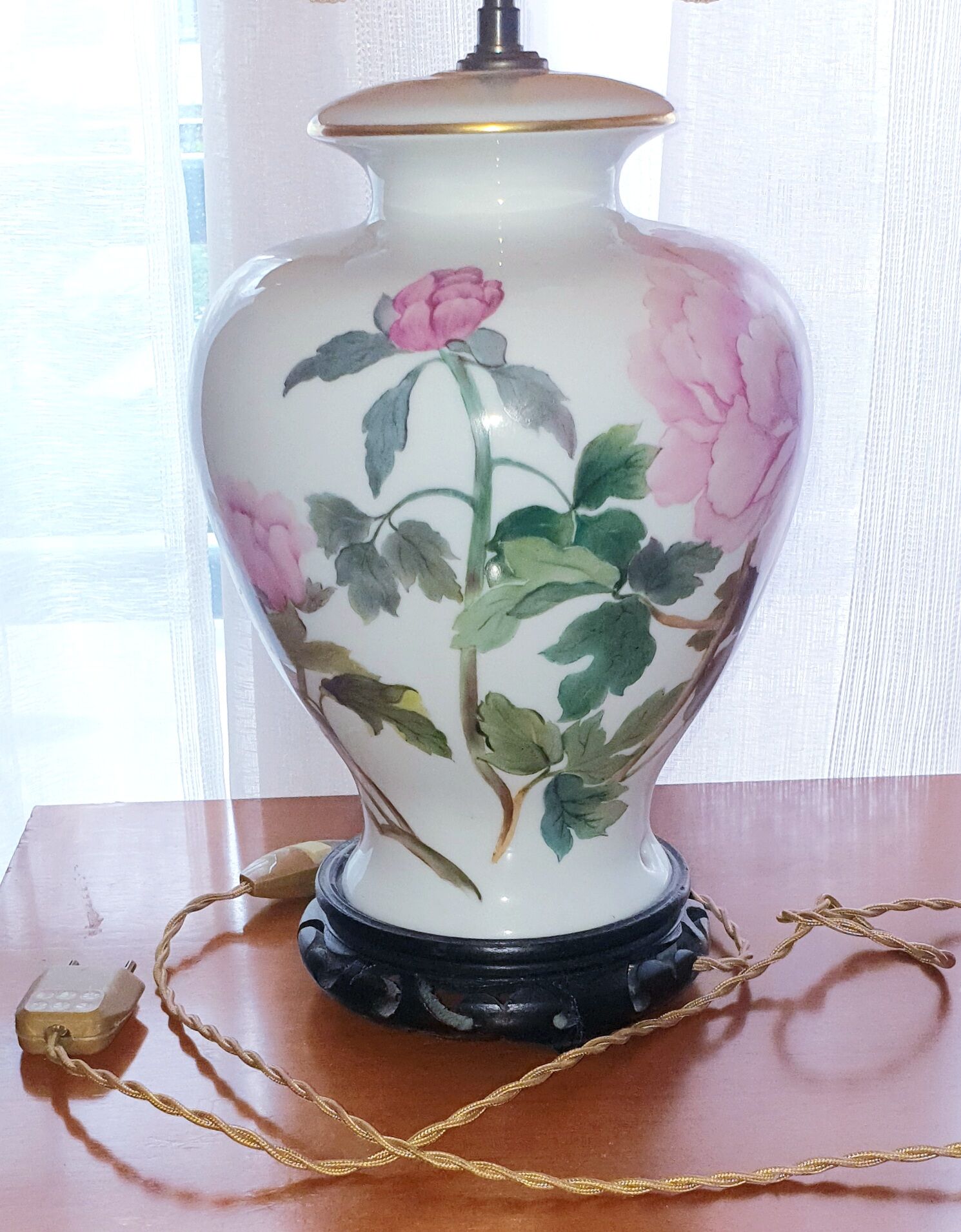 Porcelain living room lamp