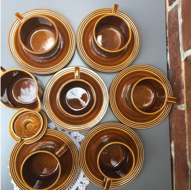 A coffee vintage England Heirloom Honsea service