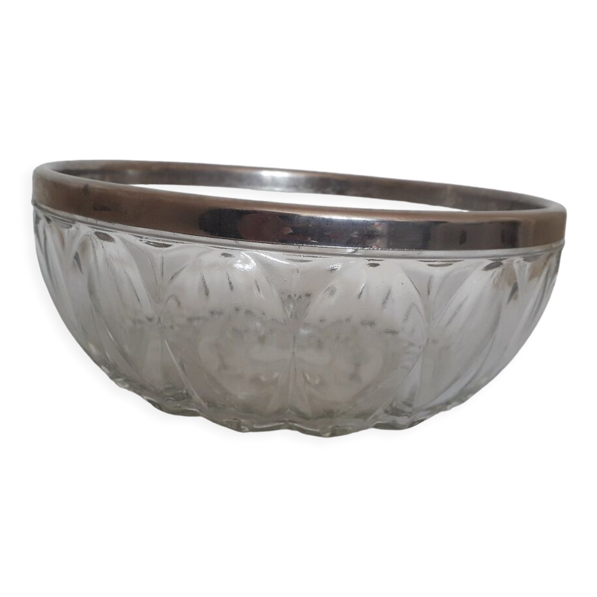 Glass salad bowl