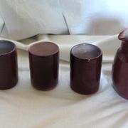 Ensemble pichet et verres en céramique violet