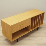 Buffet à disques, design danois, années 1990, production : Danemark