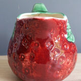 Cruche barbotine forme fraise