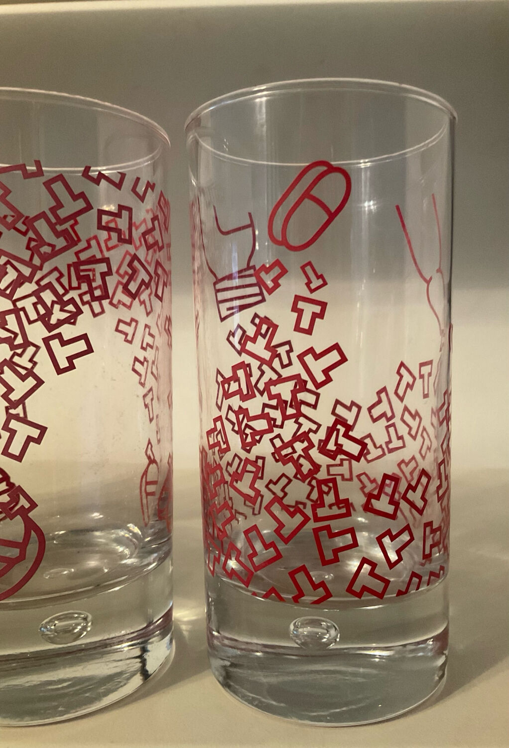 Set of 4 vintage Durobor glasses with bubble foot