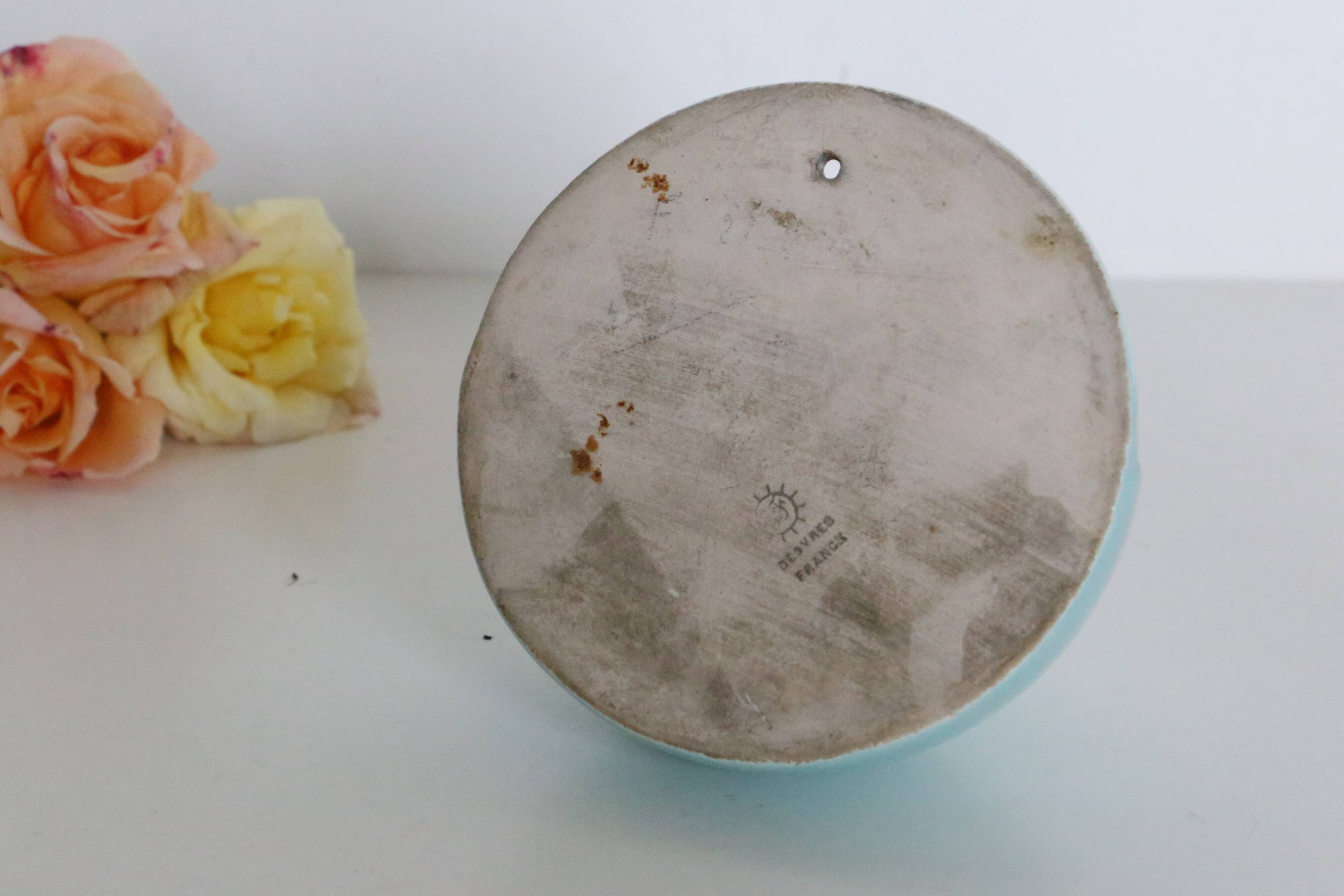 Bénitier en faïence de Desvres, 1980