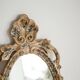 Miroir mural vintage style milieu du siècle avec décor fleurs en plâtre