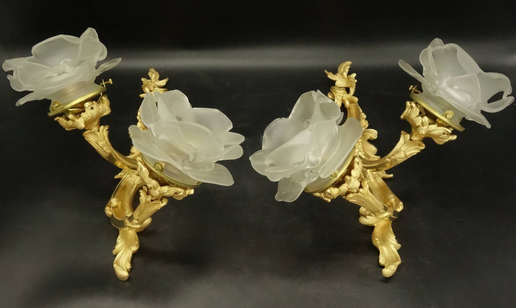 Paire de grandes appliques style Rocaille / Rococo fin XIXe