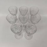 8 grands verres en cristal de saint Louis, modèle Moselle. Années 30.