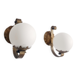 Pair of brutalist wall sconces in gilded metal from around 1970.