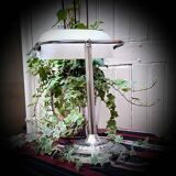 White opaline banker's lamp
