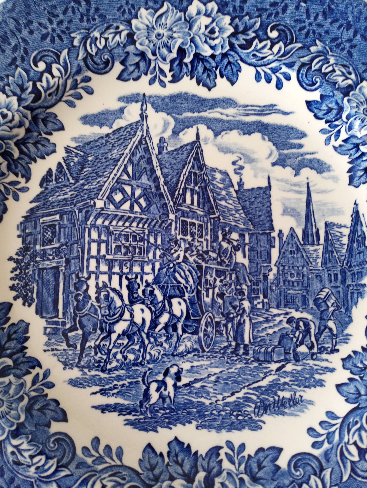 Decorative plate English ironstone