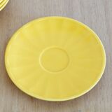 Service of 5 yellow cups and saucers