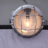 Light industrial cast outside