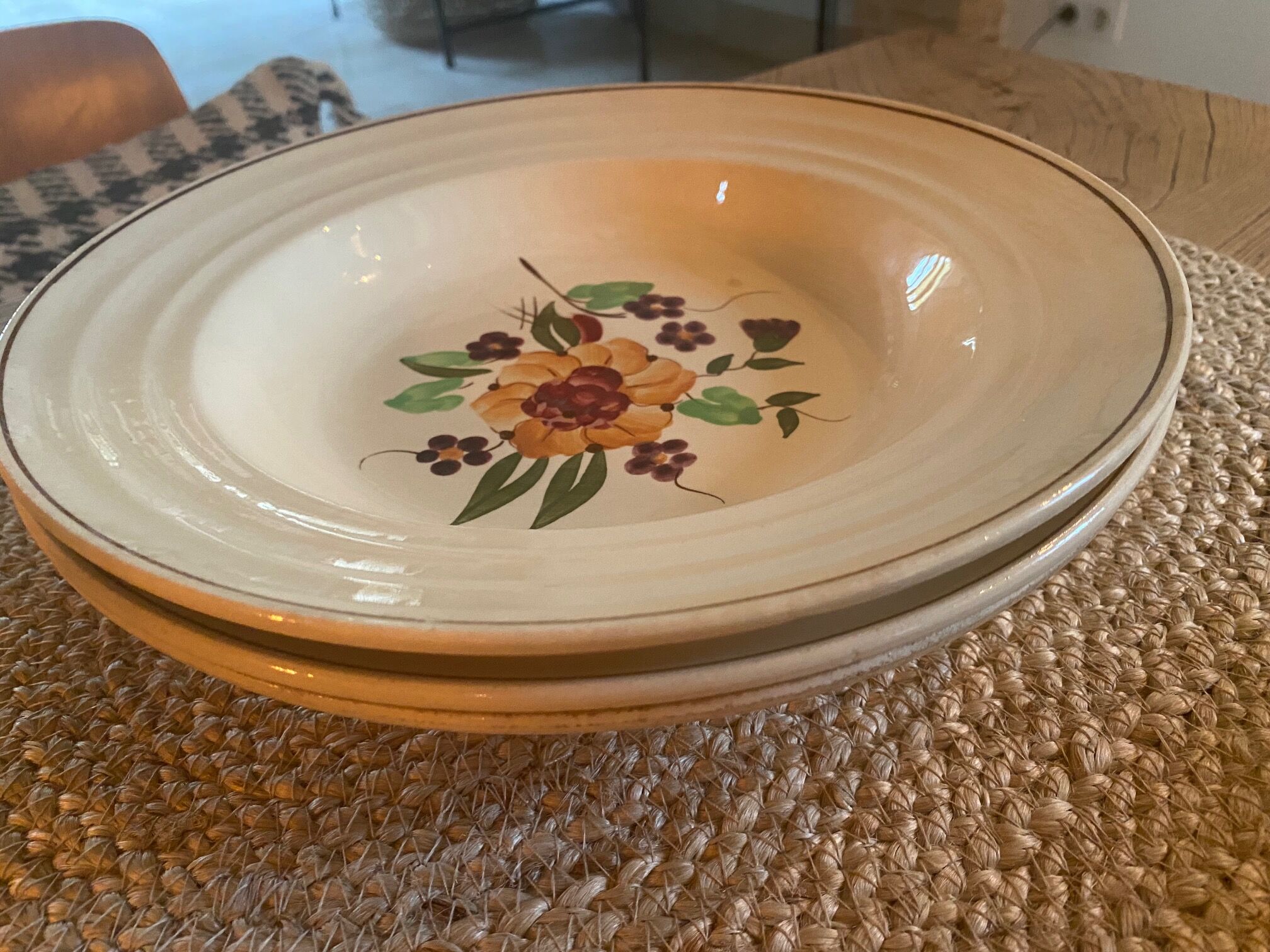 Set of Plates Bosh La Louviere