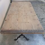 Bistro table pite cast 1900 Paris