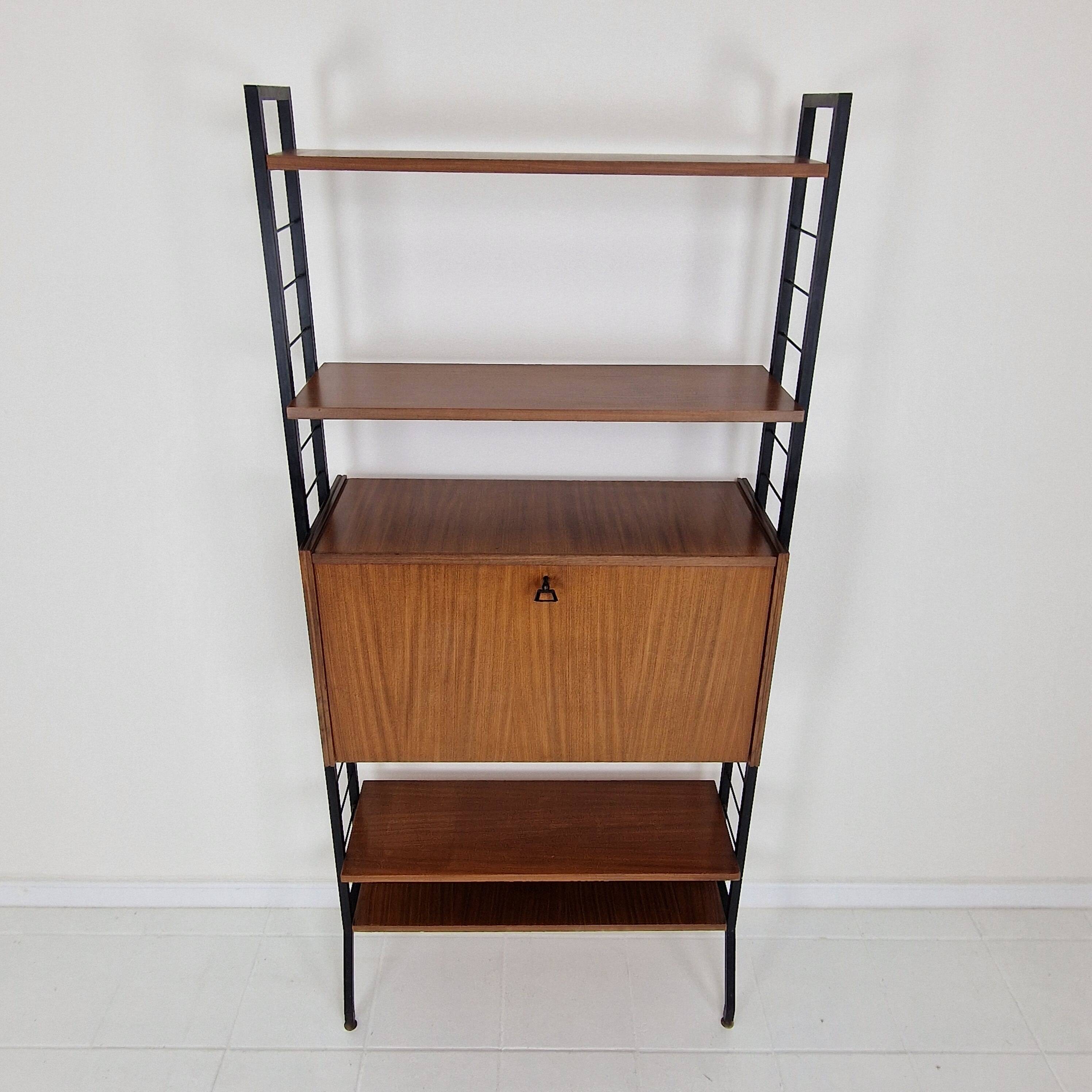 Italian Free Standing Teak Shelving Unit, 1950's