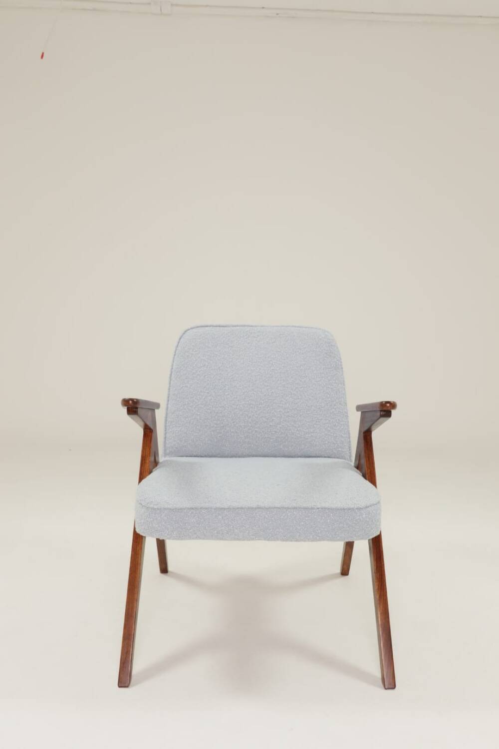 Fauteuil Lounge Vintage Bouclè Bleu Bébé Noyer Foncé, 1960