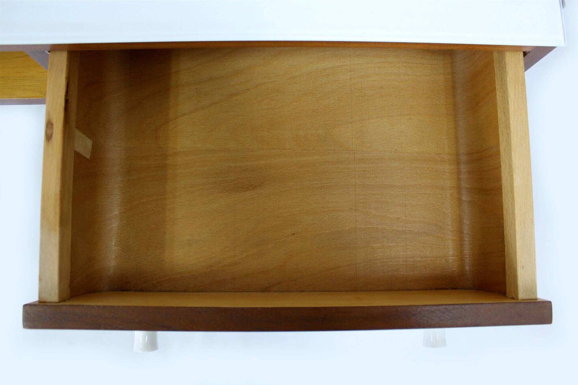 Bureau restauré du milieu du siècle par Up Zavody, années 1960