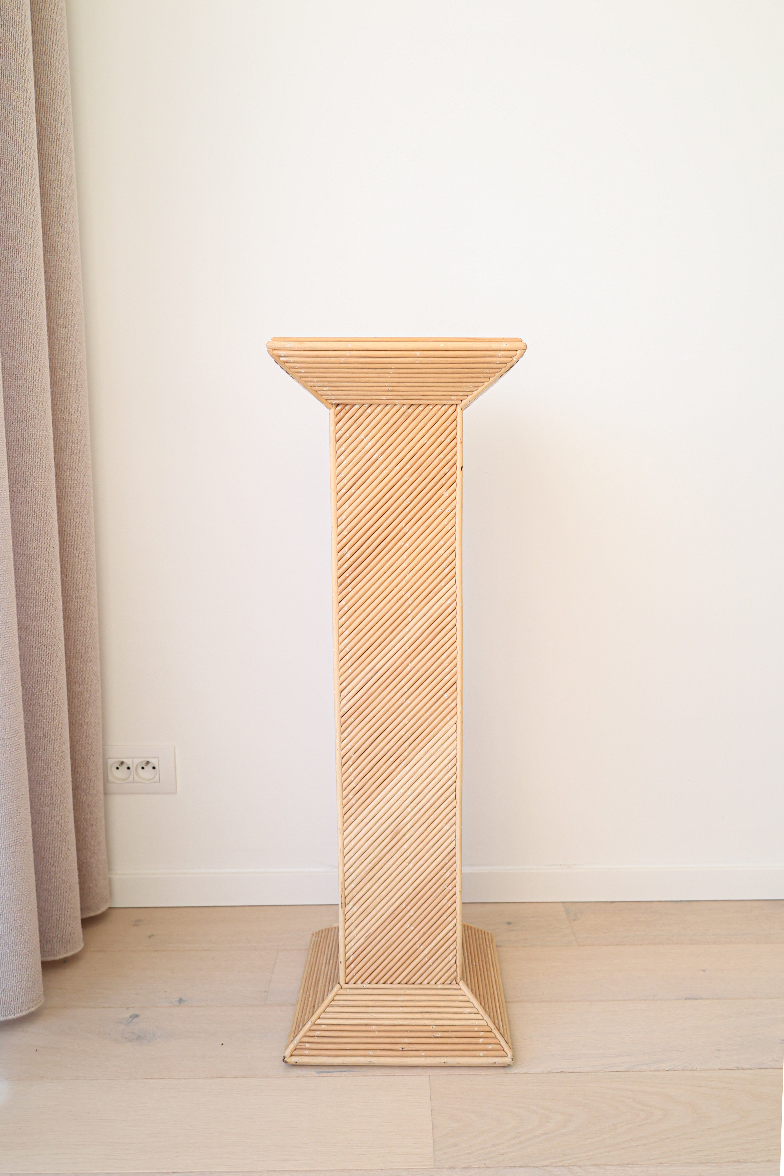 Vintage rattan pedestal, 1980s.