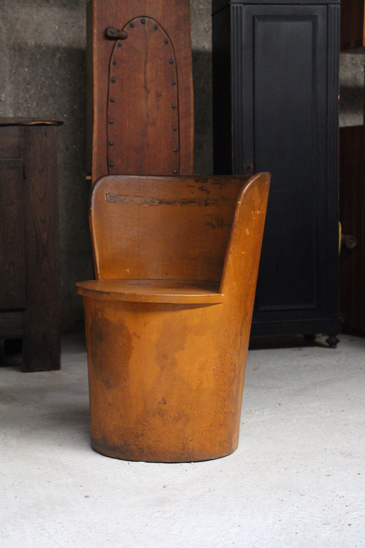 Trunk armchair Kubbstol Suede 1900