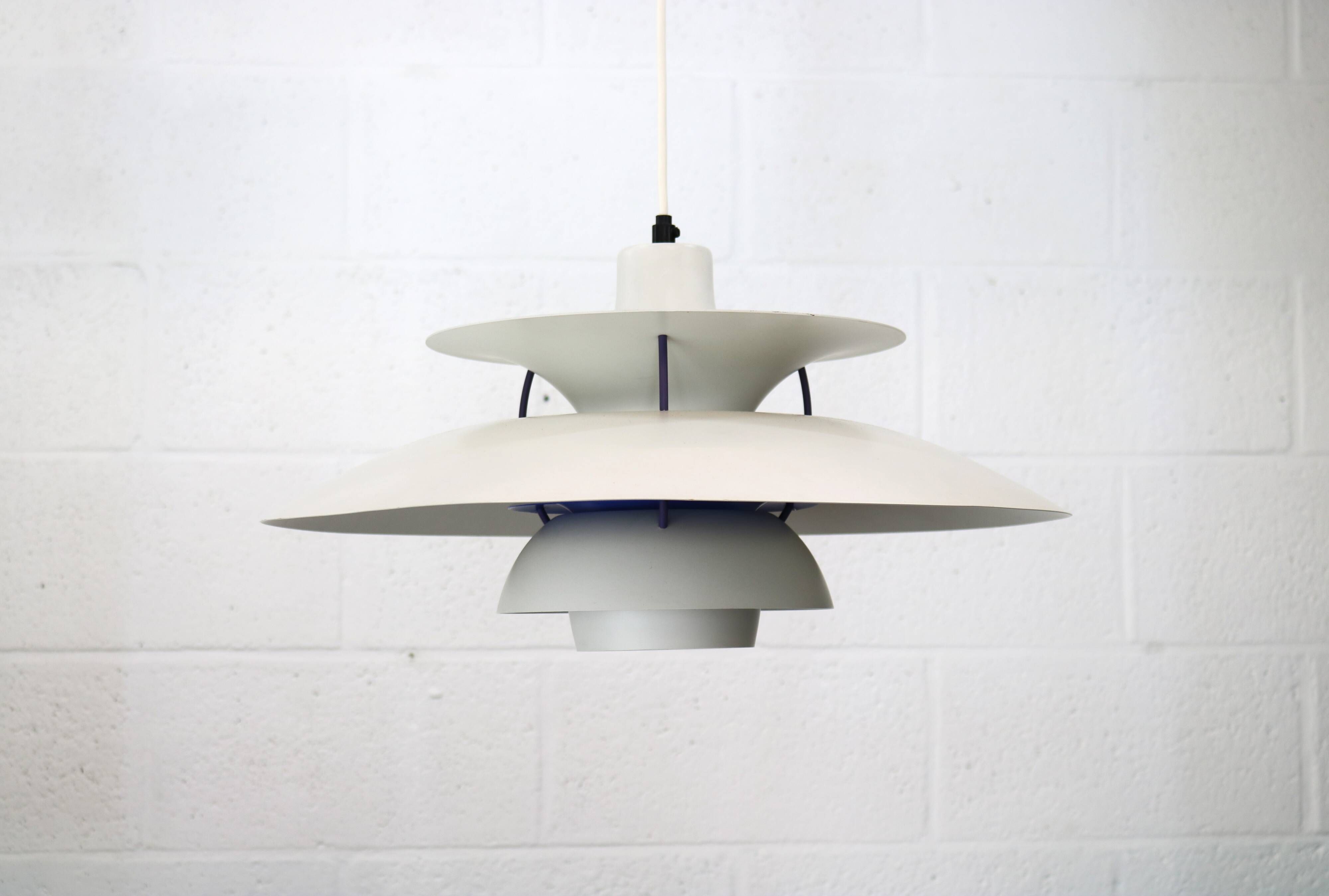 The real Danish stuff - PH5 pendant - original white color  - Louis Poulsen