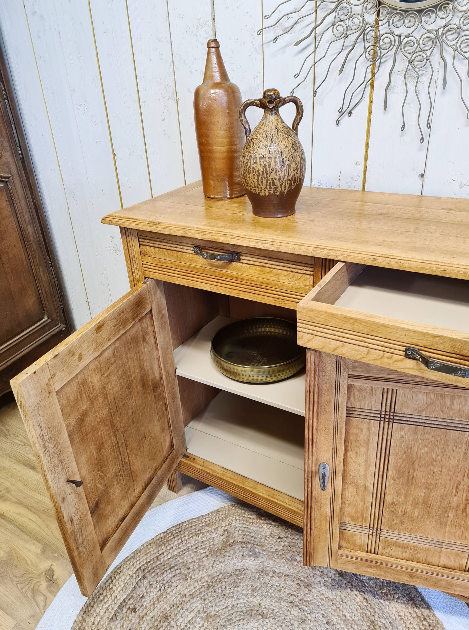 Old solid wood sideboard 2 doors and 2 drawers renovated