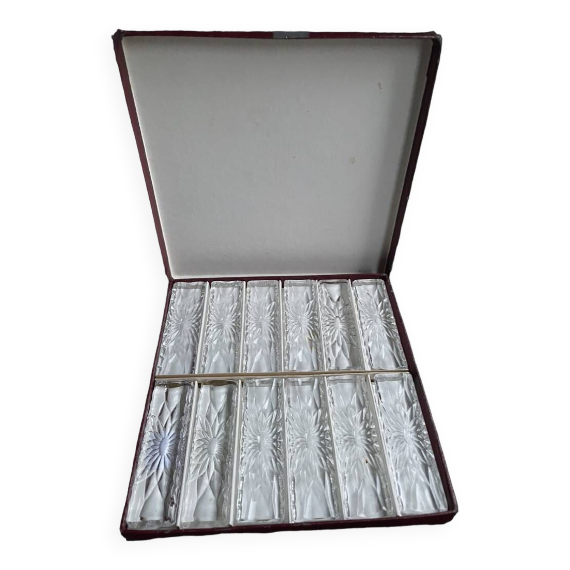 12 cut crystal knife holders – Val Saint Lambert