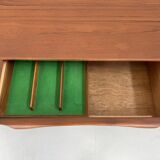 Vintage sideboard from the 1960s produced by Suttclif Todmorden.