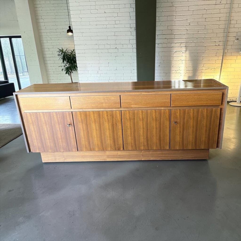 Buffet/meuble haut vintage en bois