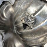 Art Nouveau period display by goldsmith Victor Saglier
