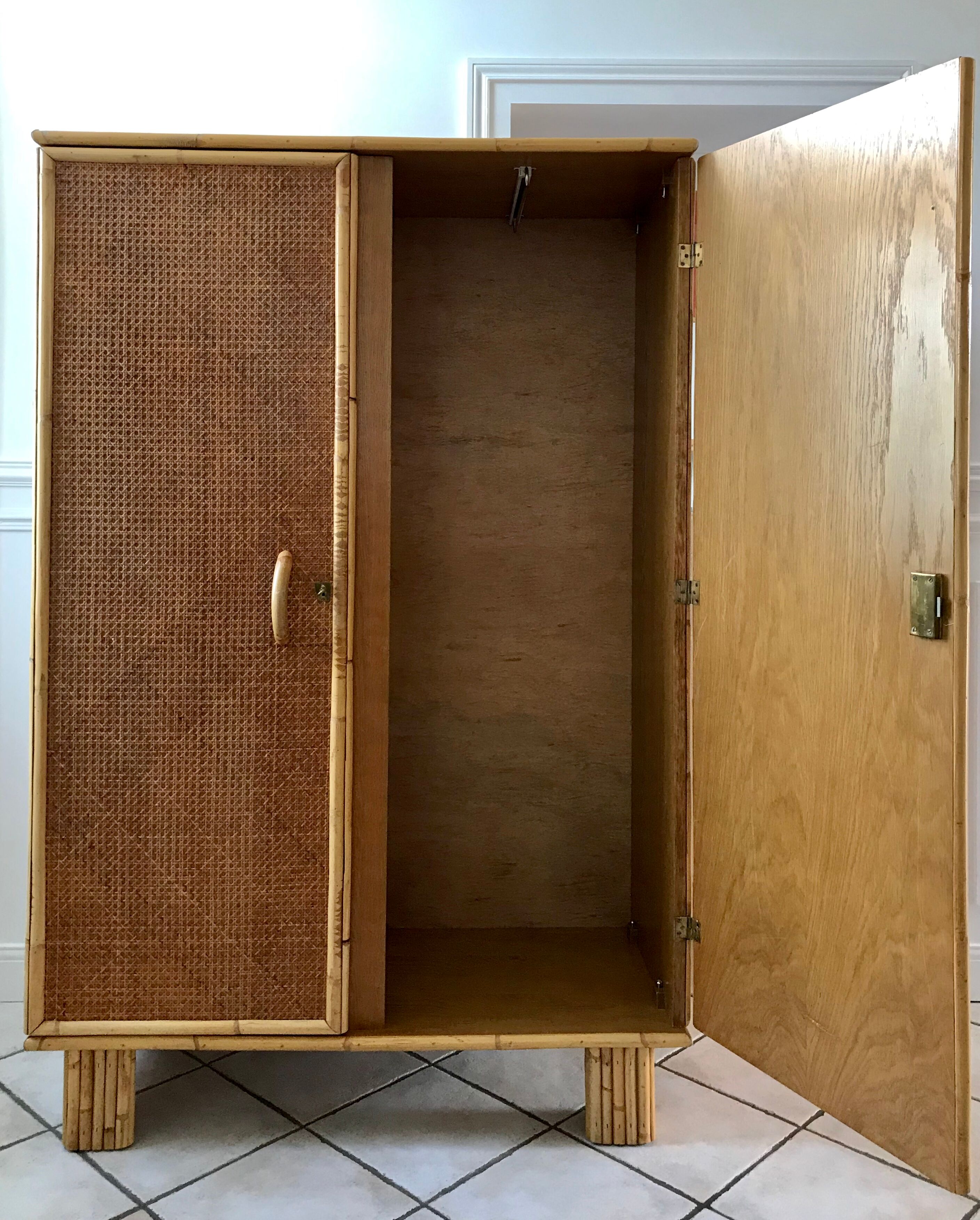 Rattan cabinet and oak 60/70
