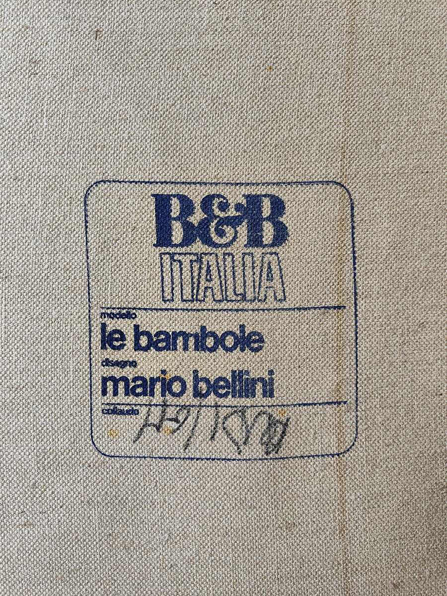 Vintage 'Le Bambole' sofa Mario Bellini B&B Italia 'Flowers'