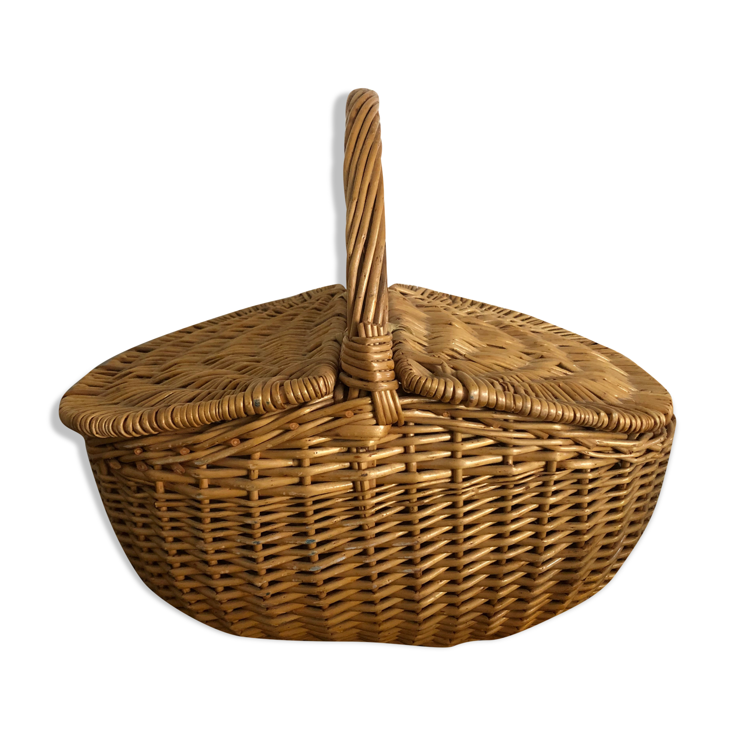 Panier en osier tressé