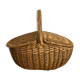 Panier en osier tressé