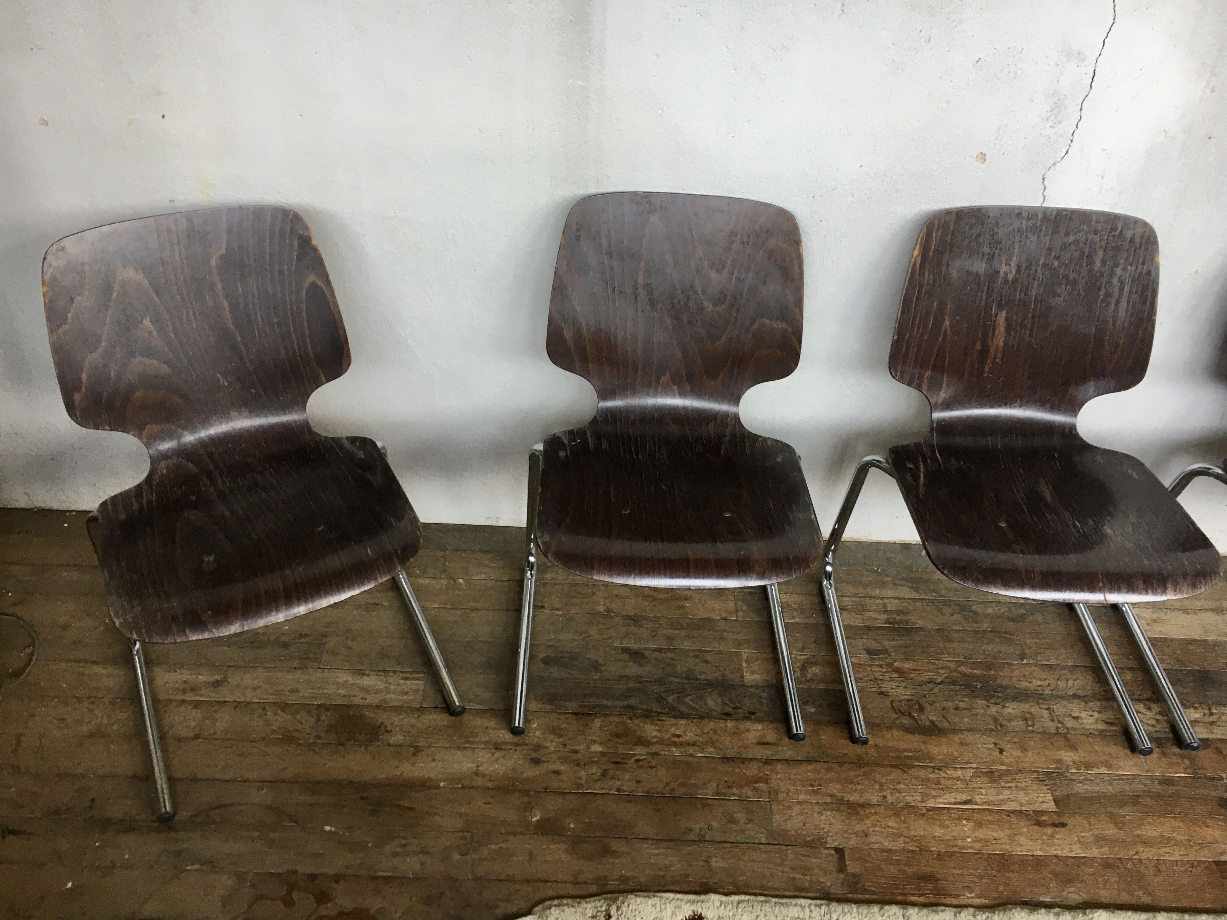 Series of 5 retro vintage stackable chairs flototto pagholz by adam stegner 1960 1970