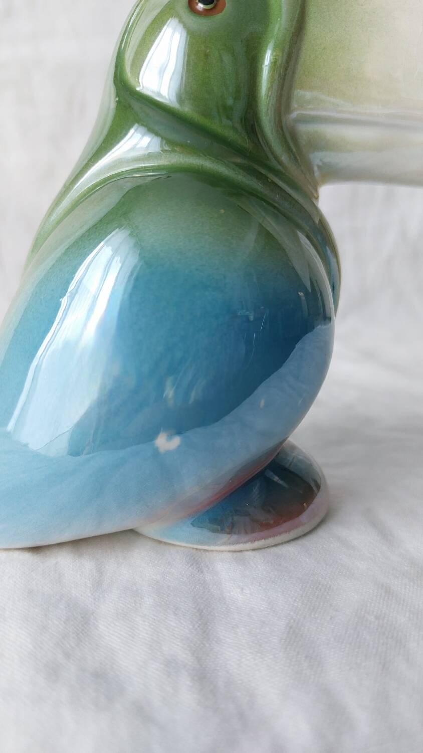 Ceramic Toucan Pastel Iridescent Enamel Decoration