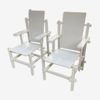 Set of 2 designer chairs