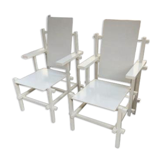 Set of 2 designer chairs