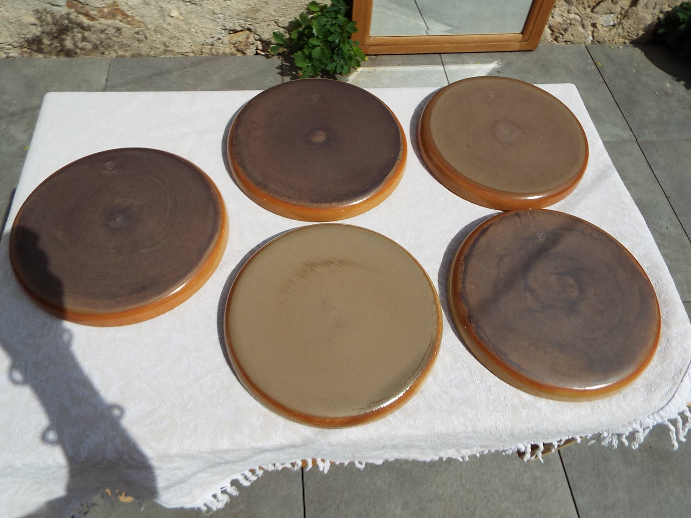 5 Flat plates sandstone Montgolfier